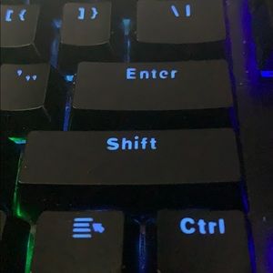 Meet your Posher, Cam